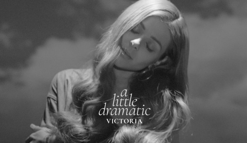 BUŁGARIA: Victoria (wybór piosenki) Victoria-EP-A-Little-Dramatic-850x491